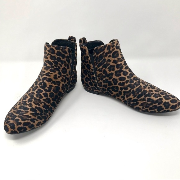 Born Remo Brown and Black Leopard Animal Print Fabric Pixie Booties Size 6 - Picture 5 of 10